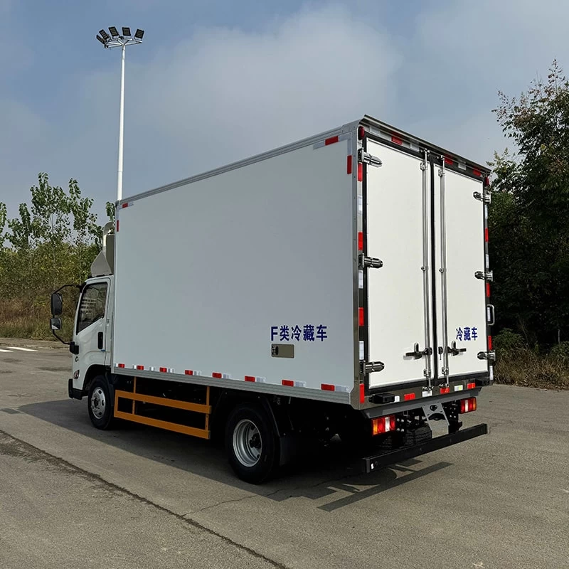 JMC Small 5 Ton Freezer Refrigerated Van Box Truck Price Oblique Back Plot
