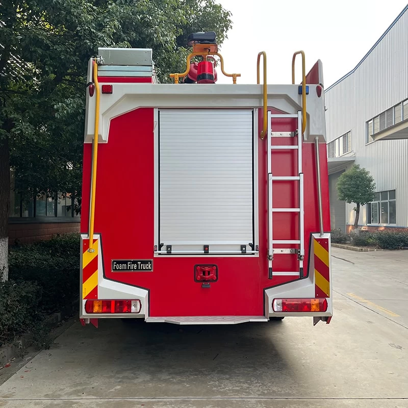 Howo 22000L 8 x 4 Water and Foam Fire Rescue Fighting Truck Back Image

