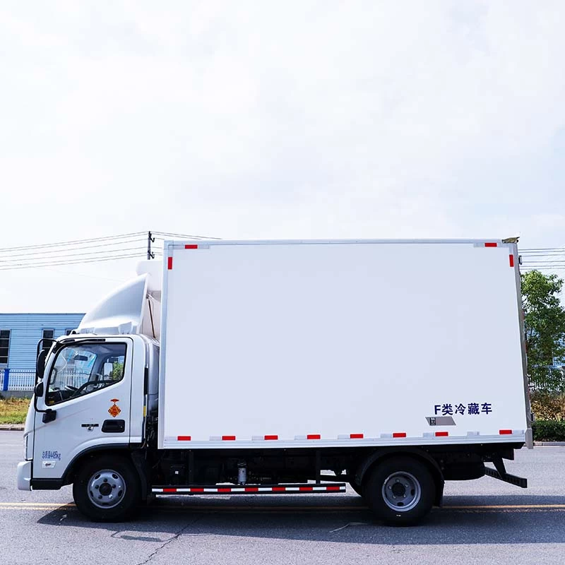 High Quality China Foton 4tons Refrigerated Truck For Sale  Front Side View
