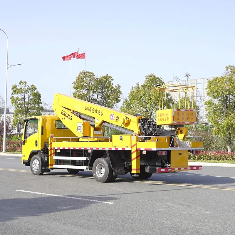 ISUZU new or used 4*2  26 meters aerial work truck Oblique Back Plot
