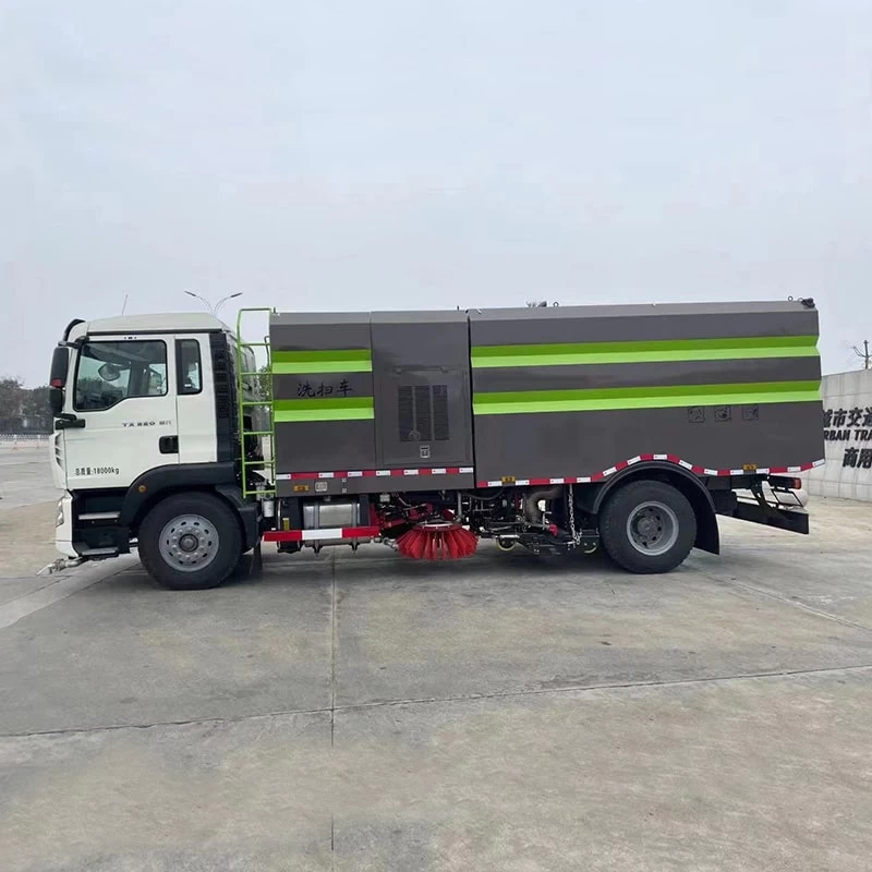 HOWO new or used 4*2 Street Sweeper with High Pressure Front Side View
