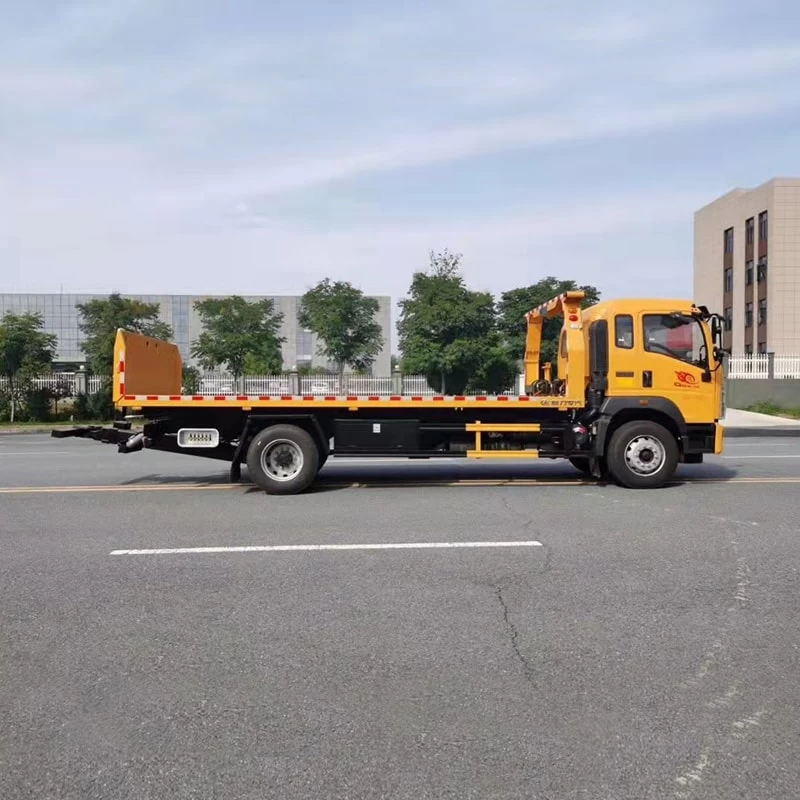 HOWO 10 Ton Tow Truck Wrecker Recovery Truck Front Side View