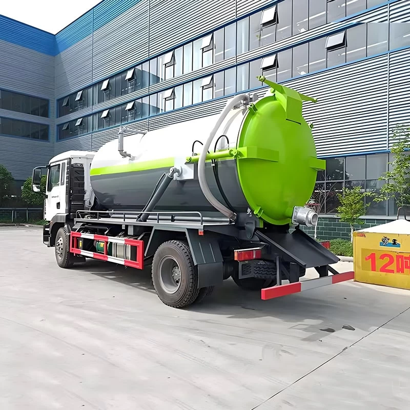 Sinotruk Sitrak 4x2 Vacuum 14000L Suciton Truck for Sale Oblique Back Plot
