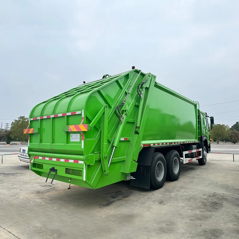 Sinotruck Howo 6 X 4 20 CBM Compactor Garbage Truck Price Oblique Back Plot