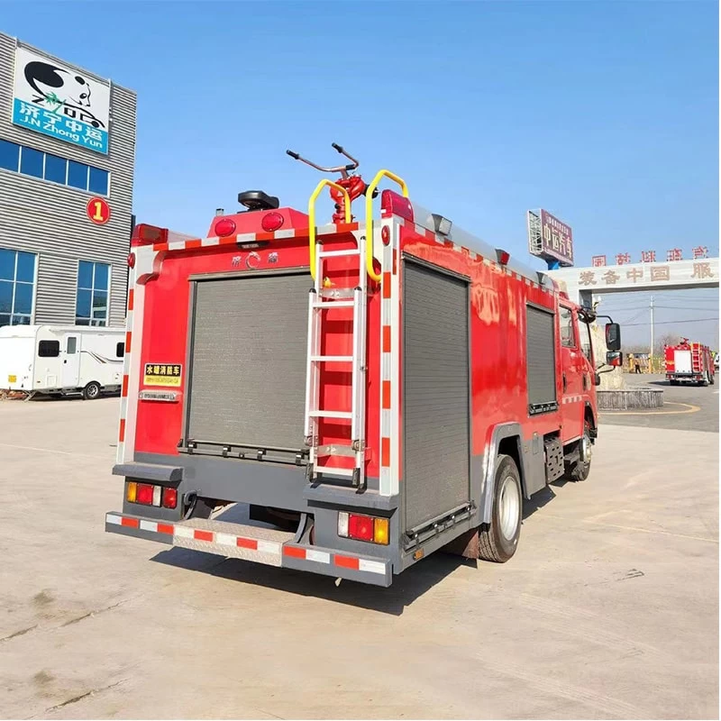 ISUZU 4*2 new or used 4cbm high quality fire truck Oblique Back Plot