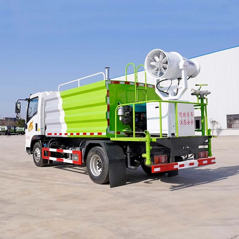 HOWO 5000 Liter 4x2 Water Tank Truck With Bowser Oblique Back Plot