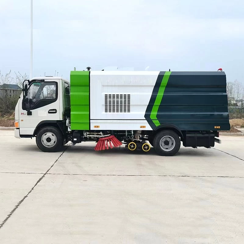 JAC 4*2 dust suction truck road cleaning truck Front Side View