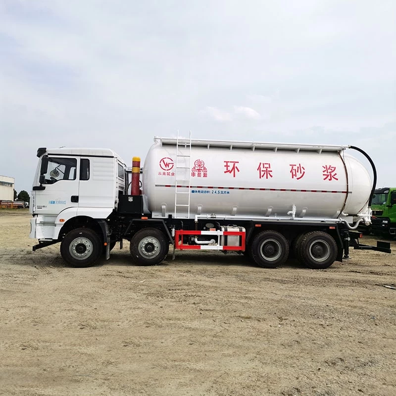 SHACMAN 8*4 dry powder material transport truck Front Side View