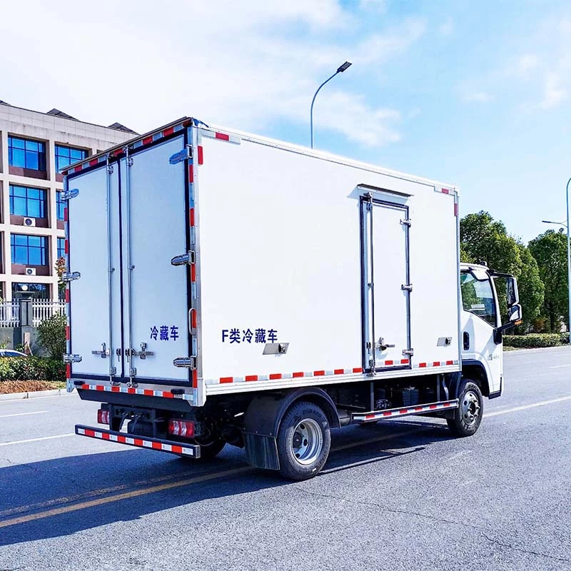 Shacman 4X2 4.2m Refrigerated Truck for Transporting Meat 
Oblique Back Plot