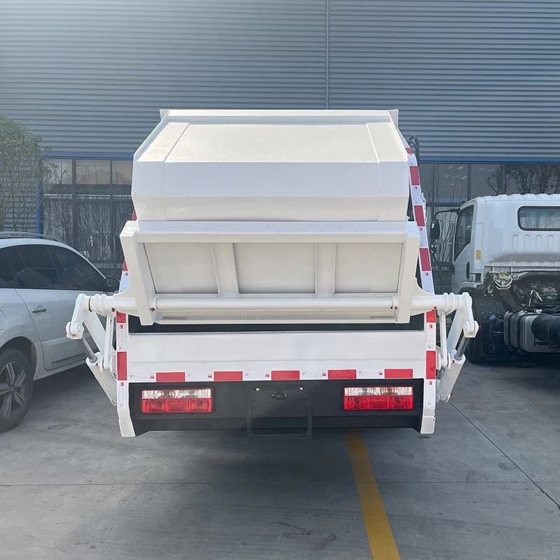 SHACMAN 6 CBM Small 4 x2 Rubbish Conpressing Truck for Sale Back Image