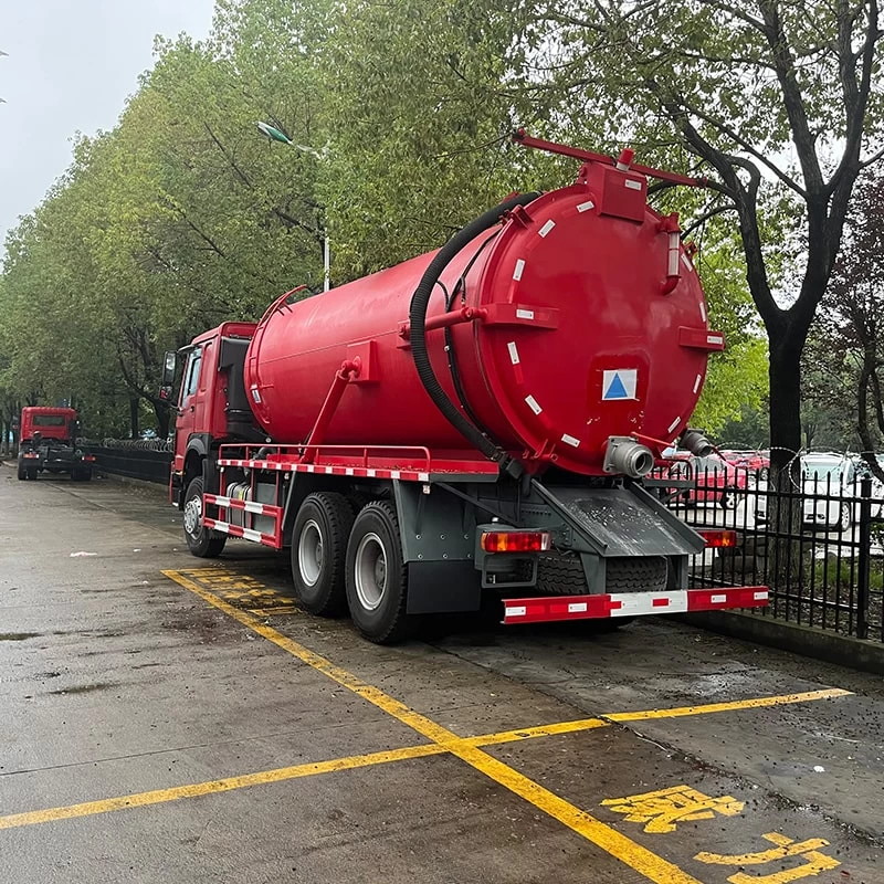 HOWO 22 cubic drainage jetting vacuum sewage suction truckOblique Back Plot
