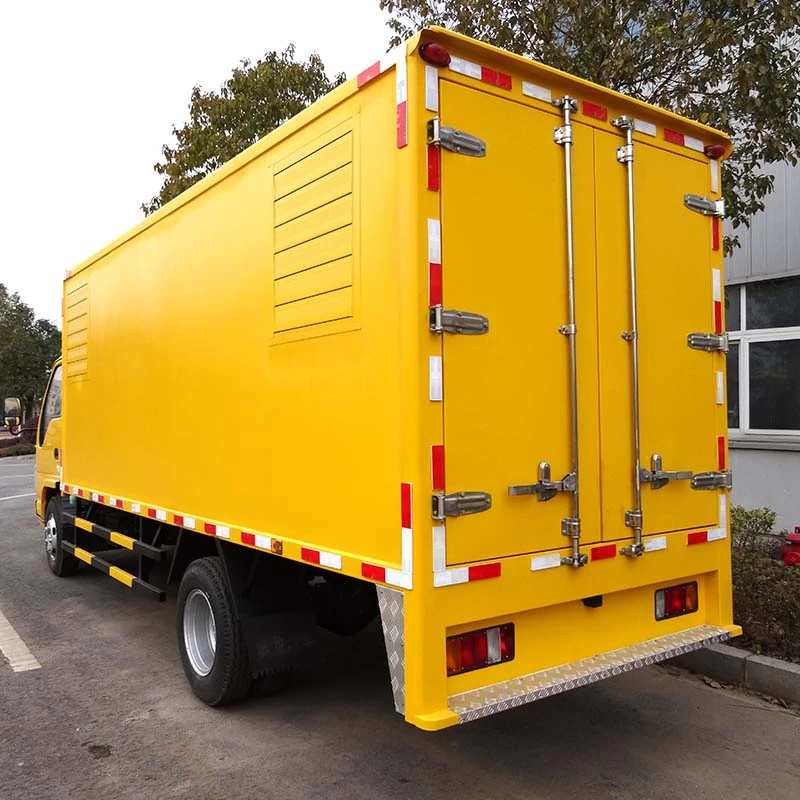 Isuzu small 50KW outdoor emergency power generation truck Oblique Back Plot 