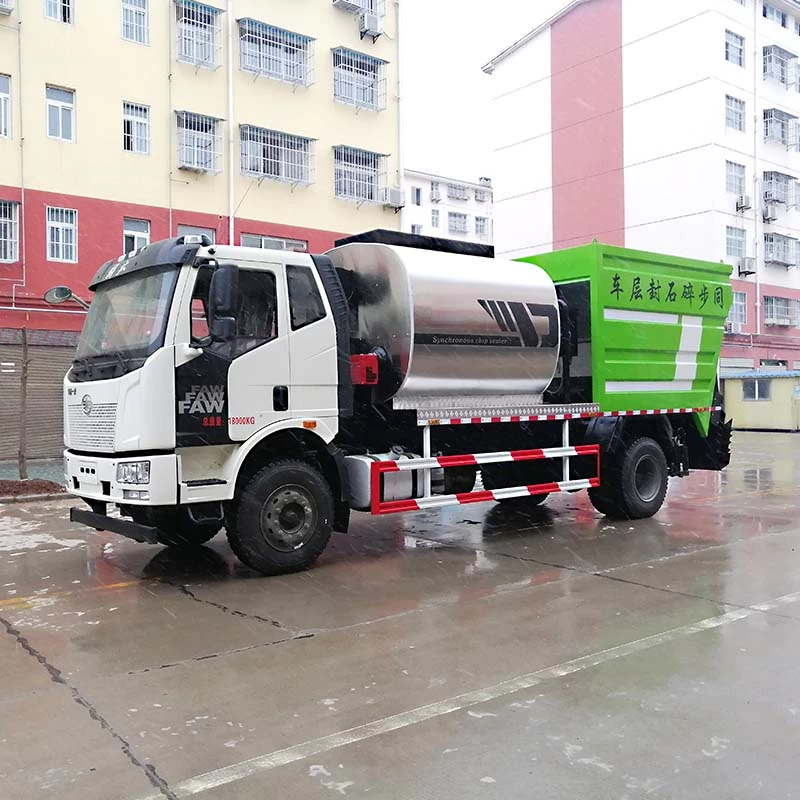 Faw 4x2 bitumen gravel synchronous spreader truck Oblique Front View