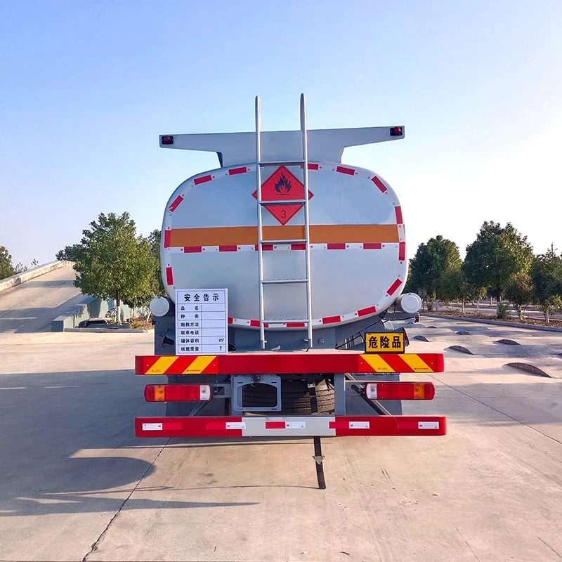 New or Used FAW 4x2 14400L Tanker truck for sale Back Image