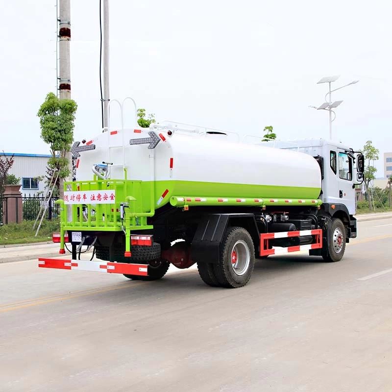 Dongfeng 12000L water tank truck Oblique Back Plot