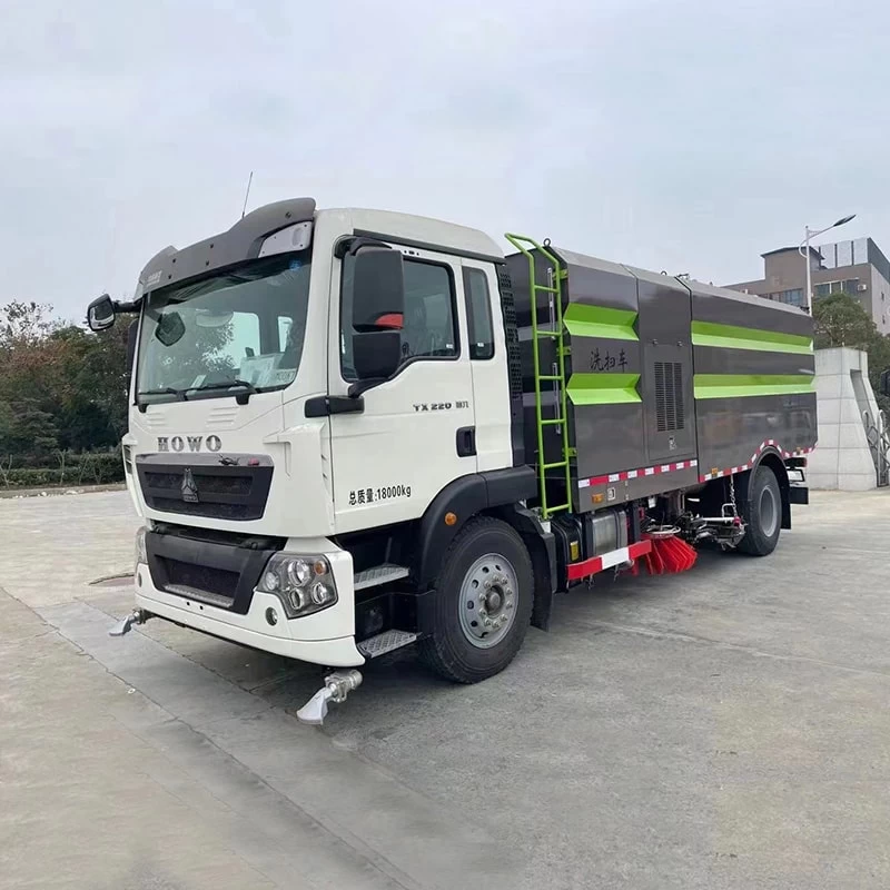HOWO new or used 4*2 Street Sweeper with High Pressure Oblique Front View
