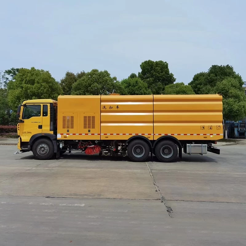 SINOTRUK high pressure 6*4 road street sweeper trucks Front Side View
