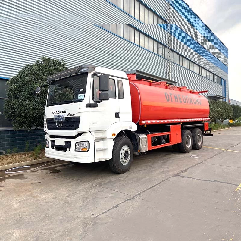 Shacman 25m3 Fuel Delivery Truck 6x4 Oil Tank Truck Oblique Front View
