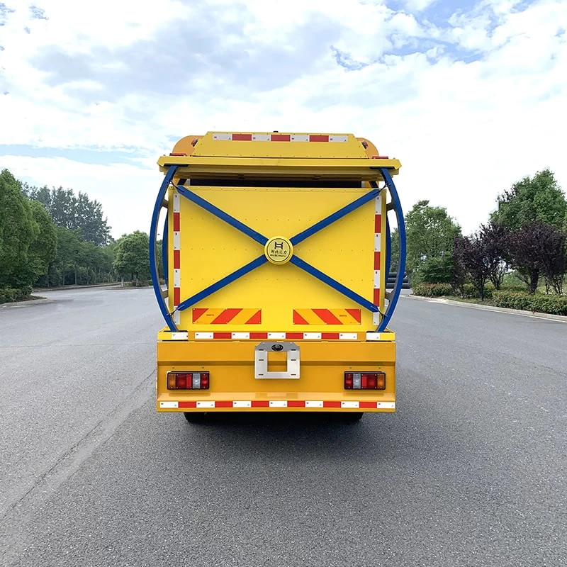JMC 4*2 anti-collision buffer truck Back Image
