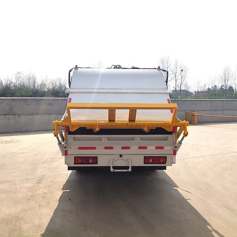 Dongfeng 4*2 10cbm Garbage Compactor Truck Front View 