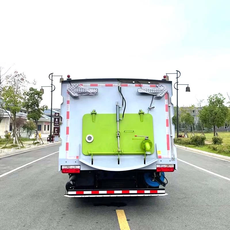 DongFeng Road Washing and Sweeping Vehicle Vacuum Truck Back image