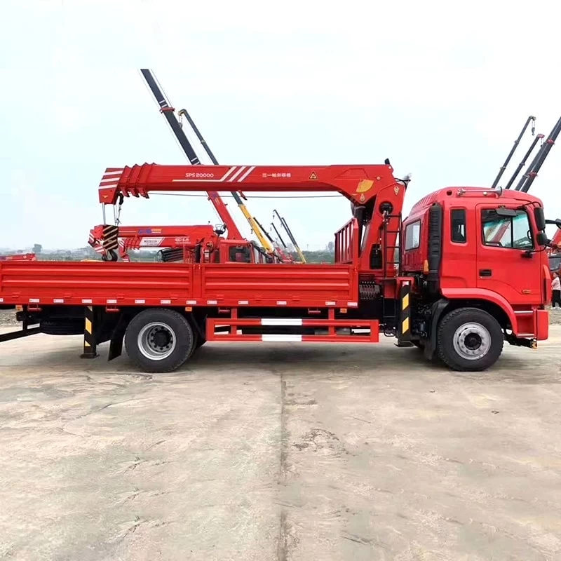 JAC 4*2 telescopic boom 7 ton truck mounted crane for sale Front Side View
