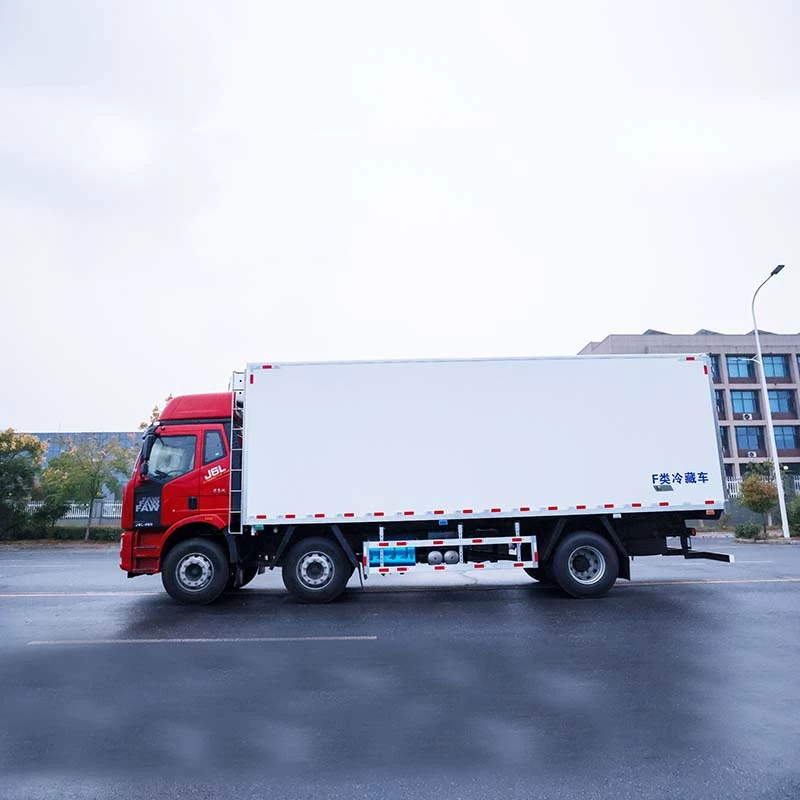 Faw 45m3 15 ton refrigerated van truck for meat Transport Front Side View

