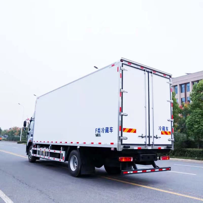 Foton 4x2 6.8m 10 Ton Refrigerator Cooling Van For Sale Oblique Back Plot