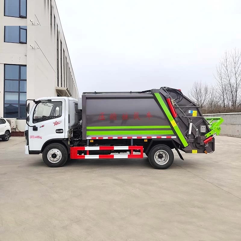 DongFeng 4X2 7cbm Garbage Compactor Truck Front Side View