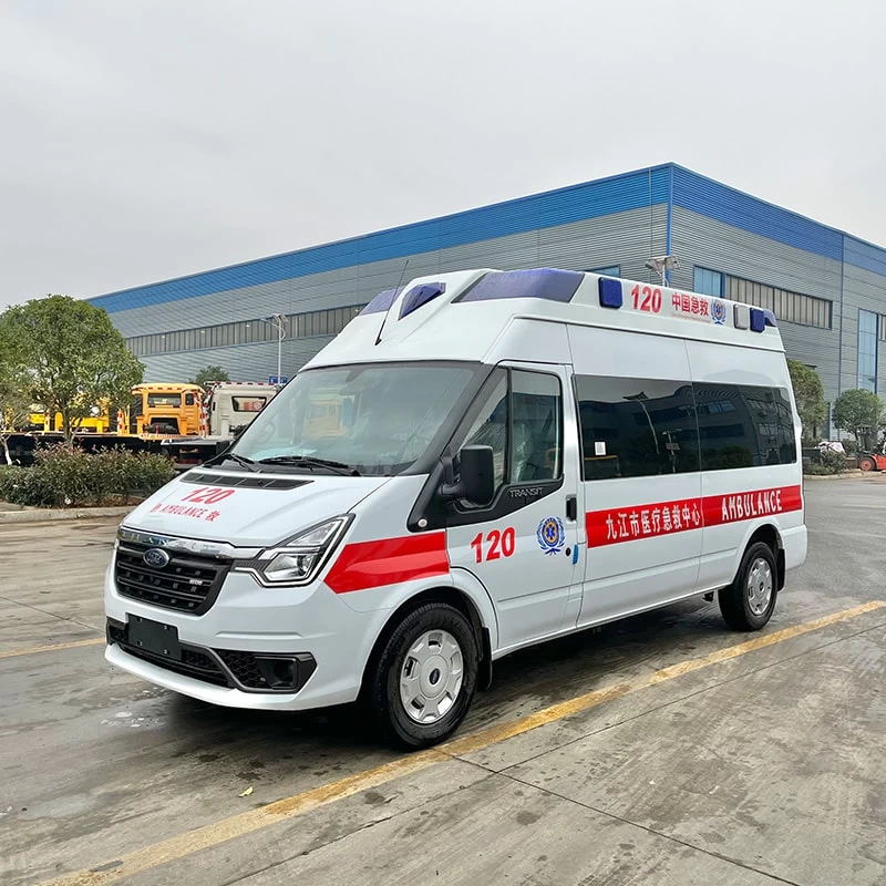 Ford 4*2 Emergency Monitoring ward-type ambulance Oblique Front View