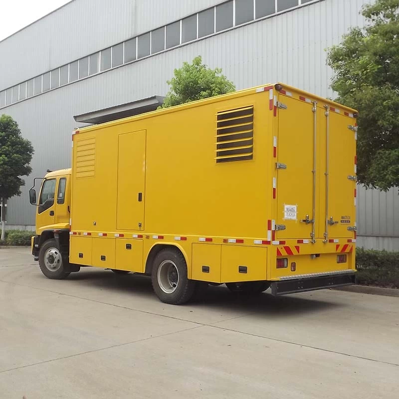 Isuzu 250kw Emergency Electric Power Truck Oblique Back Plot