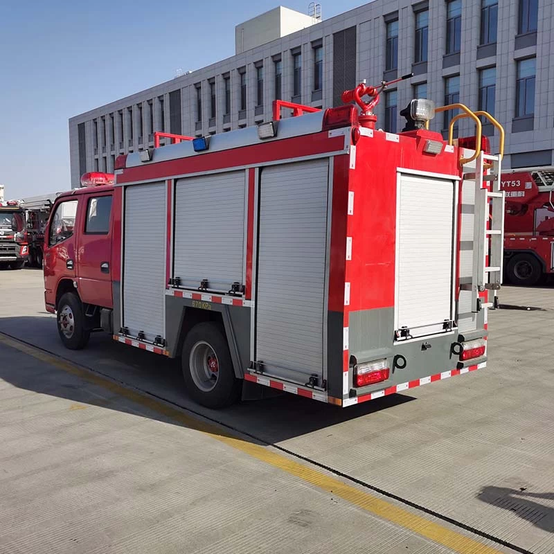 Dongfeng 4x2 2500 liter fire fighting truck Oblique Back Plot