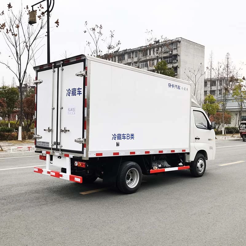 Foton high quality 4x2 Mini Refrigerator freezer Truck Oblique Back Plot