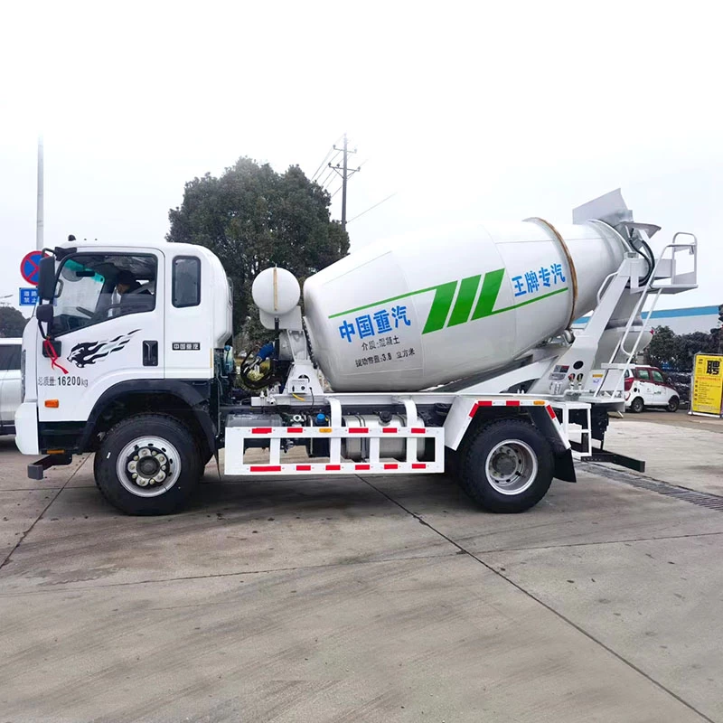 HOWO 4*2 4 cbm small concrete mixer truck Front Side View