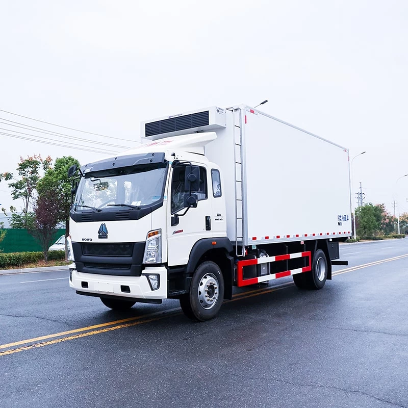 HOWO RHD 4X2 6.8m refrigerator freezer van truck Oblique Front View