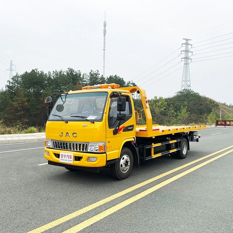 Jac diesel 5 ton 6 ton flatbed wrecker tow truck Oblique Front View 