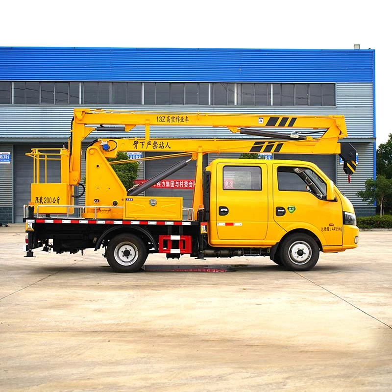 DongFeng 4x2 25m Aerial Working Platform truck Front Side View