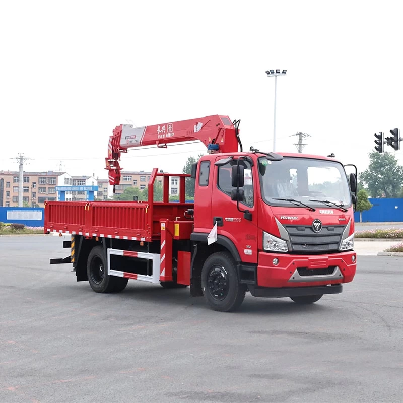 FOTON 13 meter telescopic boom 4*2 truck mounted crane Oblique Front View
