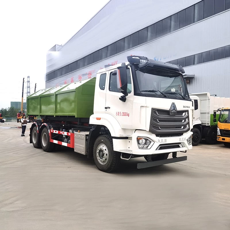 Sinotruck Howo 6x4 25 Tons Roll Off Refuse Collector Truck Oblique Front View