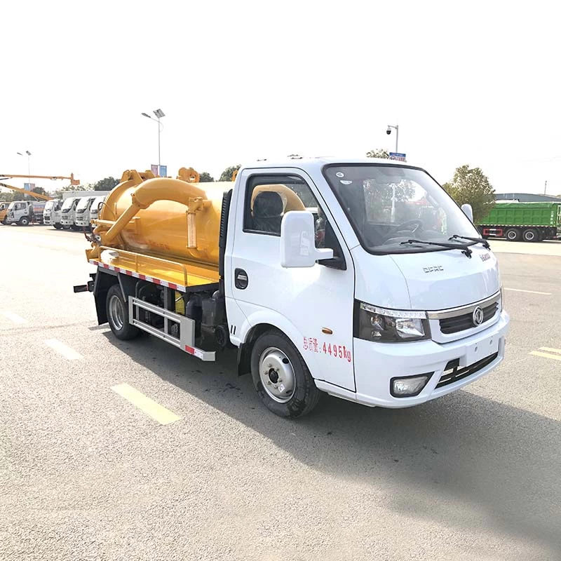 Dongfeng 4×2 12000L sewage suction truck Oblique Back Plot