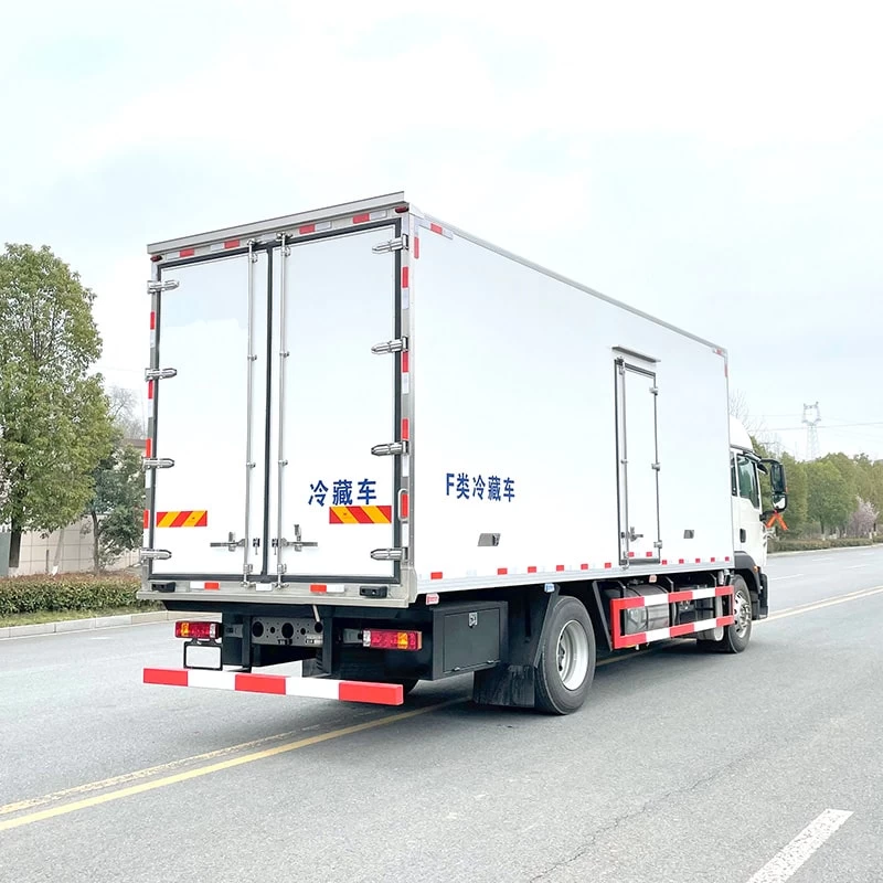 HOWO 42m3 right hand drive refrigerator truck for good sale Oblique Back Plot