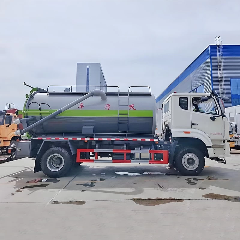 Howo 220HP 12CBM Sewage Suction Truck Vacuum Spetic for Sale Front Side View
