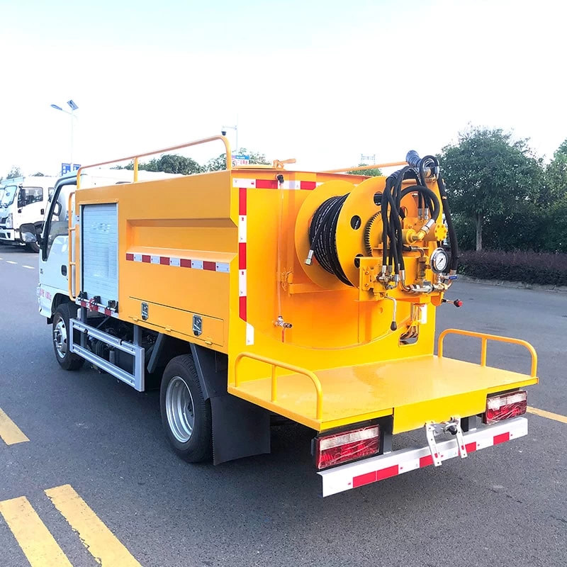 JAC 4*2 high pressure sewage suction cleaning truck Oblique Back Plot
